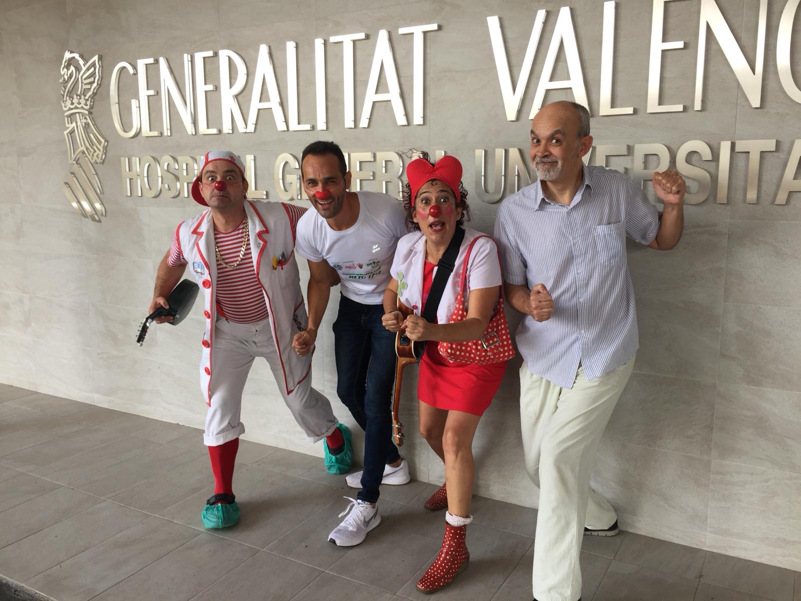 En esta ocasión elegí payaosHosptial, una asociación que siempre me había causado curiosidad. PAYASOHOSPITAL